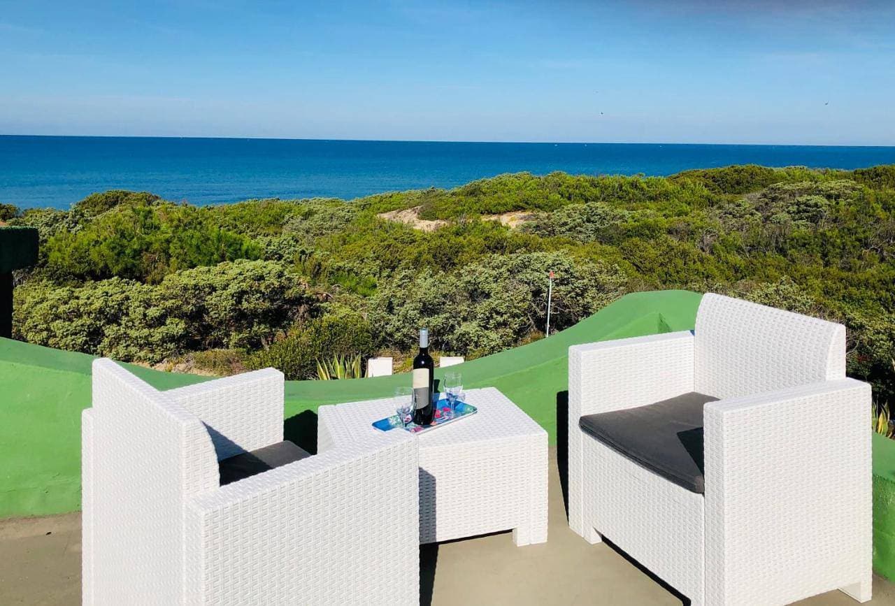 Foto 13 von 75: Villa - Beach Front