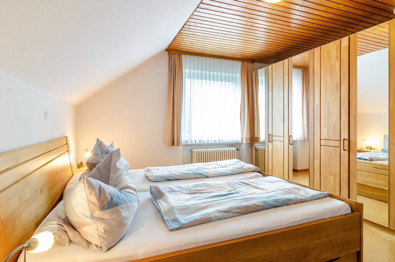 Foto 8 von 36: Ferienwohnung "Am Birnbaum" mit schönem Balkon und WLAN