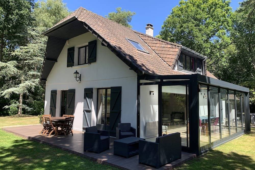 Foto 11 von 23: Geräumiges Haus im Herzen eines großen Gartens am Rande des Waldes