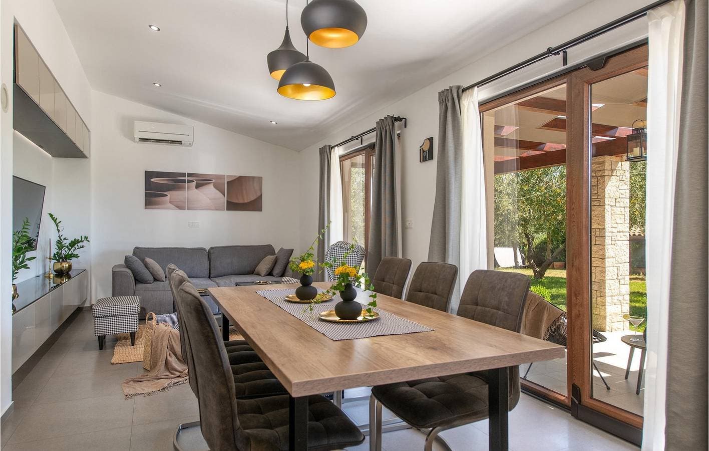 Foto 8 von 49: Gemütliche 2-Zimmer-Wohnung mit Pool, WLAN und Strand in der Nähe