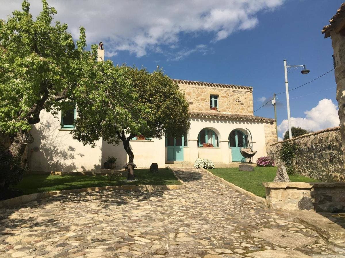 B&B Su Strintu 1