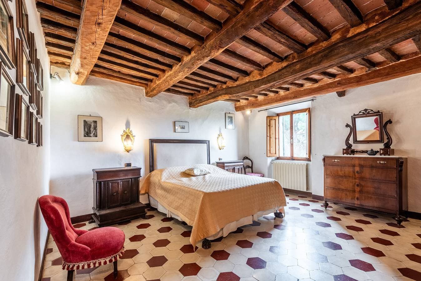 Foto 5 von 26: Ferienwohnung 'Green Siena' mit Gemeinschaftspool, privater Terrasse und Wi-Fi
