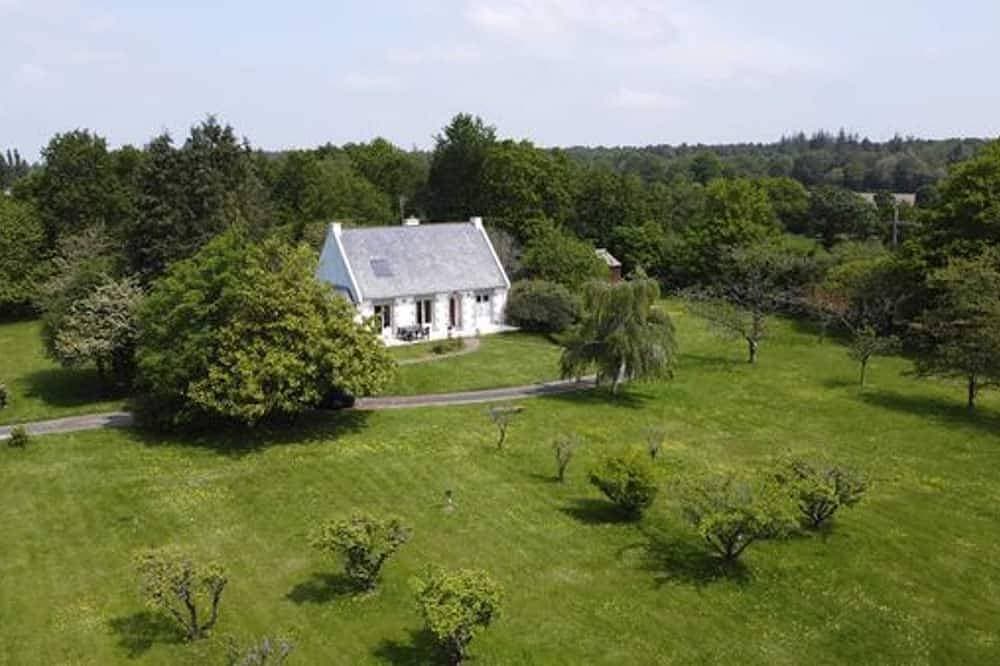Foto 12 von 27: Homerez - Familienhaus in Paimpont - Privater Garten