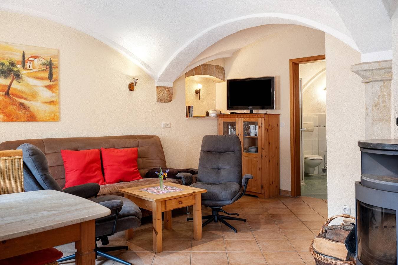 Foto 7 von 21: Ferienwohnung '2' mit Gemeinschaftsterrasse, Gemeinschaftsgarten und Wi-Fi