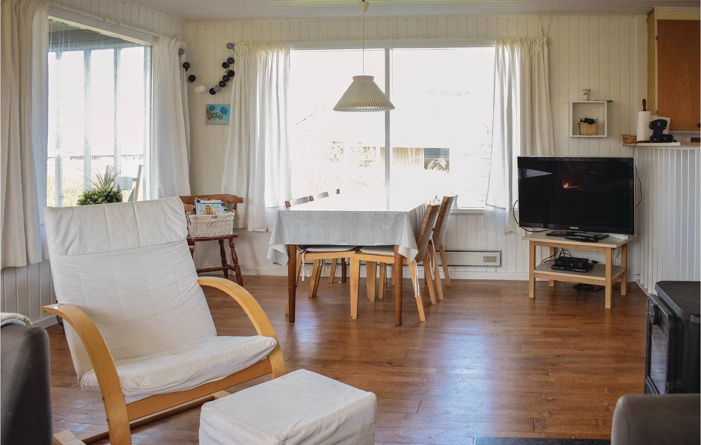 Foto 5 von 10: Ferienhaus für 4 Personen mit Terrasse