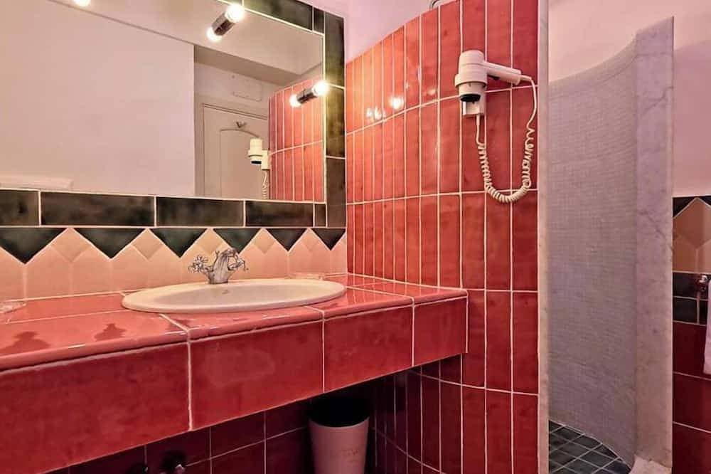 Foto 10 von 30: Villa Amalfi - Zwölf Schlafzimmer Villa, Schläft 24