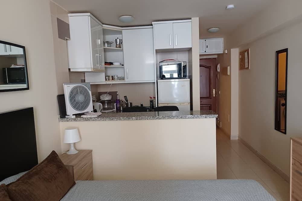 Foto 13 von 21: Modernisierte Studio-Apartment, 2 Personen. Zentral und nah an allem.