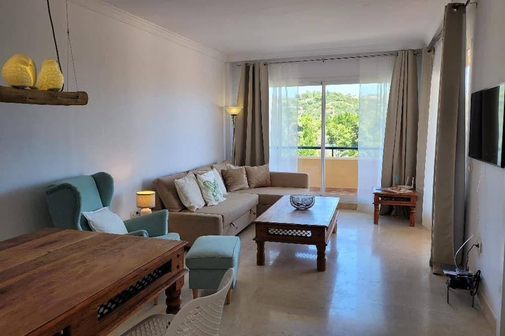 Foto 7 von 30: Atractivo Piso de1 Dormitorio, Los Patios de Santa Maria Golf, Elviria-marbella