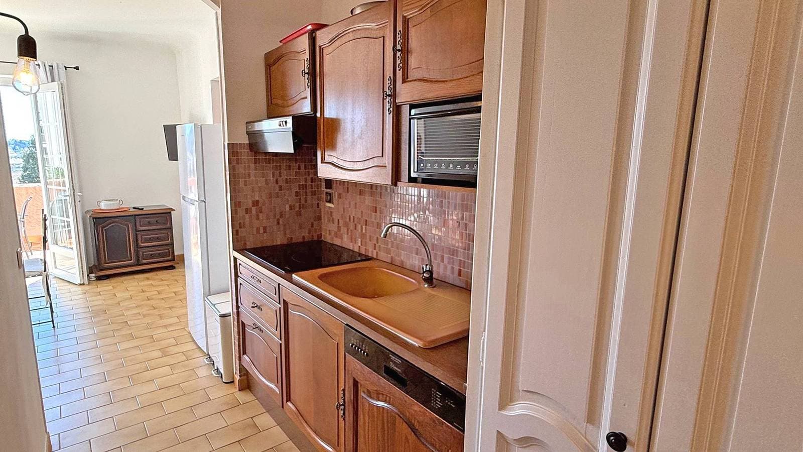 Foto 7 von 12: Ferienwohnung für 4 Personen mit Terrasse