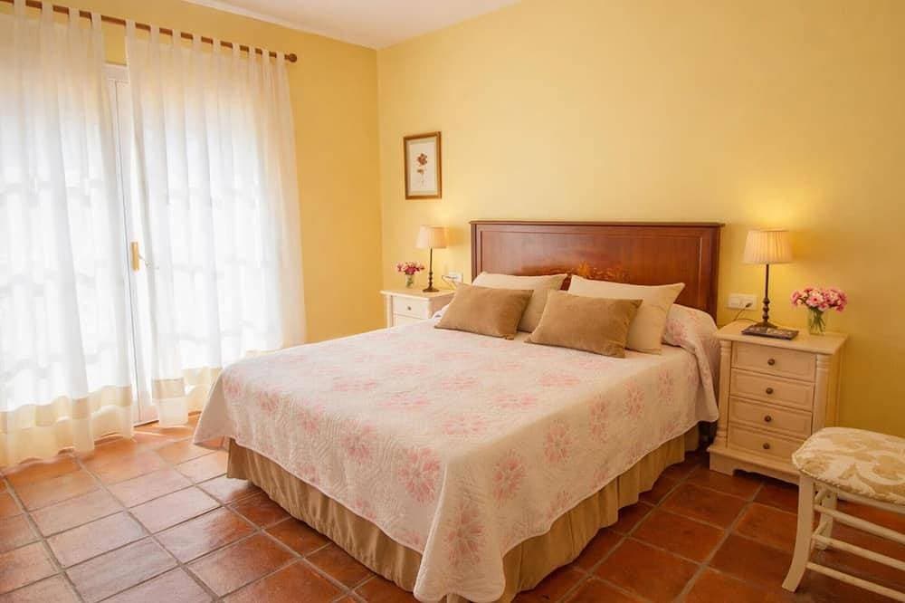 Foto 2 von 22: Mediterrane Villa in Estepona, 50m vom Strand