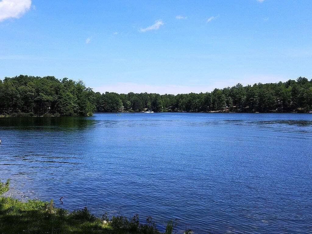 Foto 11 von 38: Gemütliches Haus am High Lake, in der Nähe von Tc