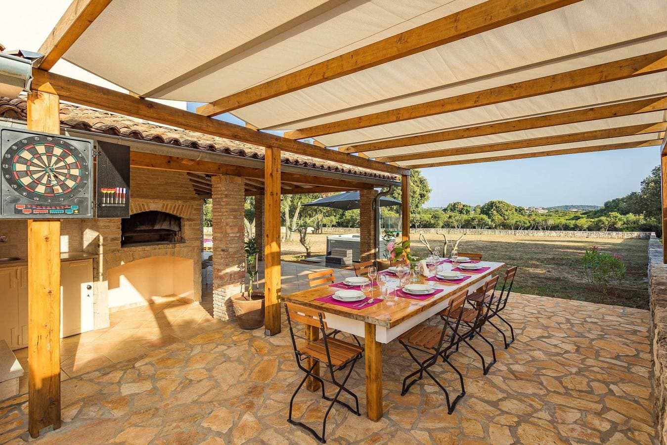 Foto 3 von 32: Casa Vala Romana - Big Garden, Jacuzzi, Free Bikes