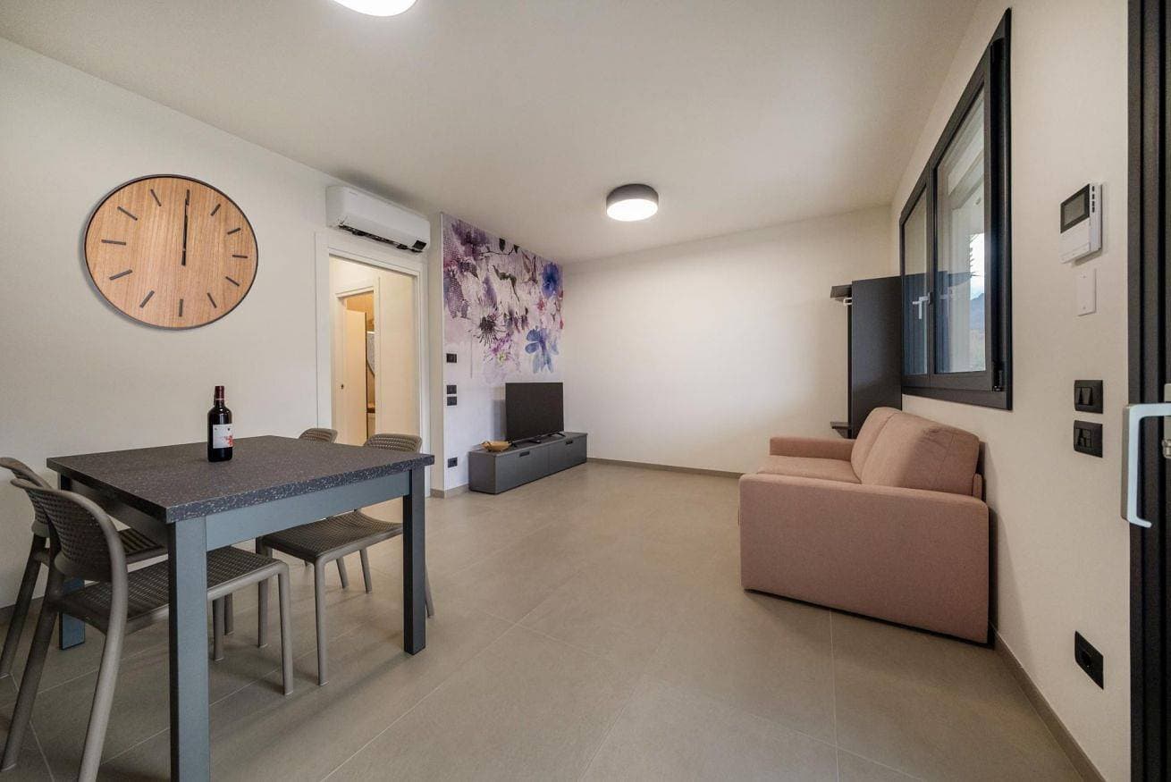Foto 4 von 10: ApartmentsGarda - I Fiori d'Ulivo - C - Margherita