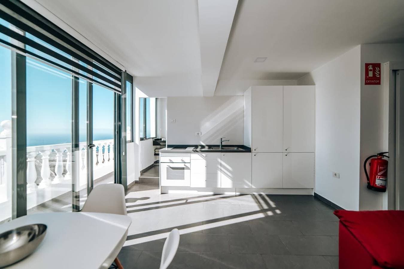 Foto 8 von 36: Ferienapartment San Juan mit Meerblick, Bergblick und Balkon