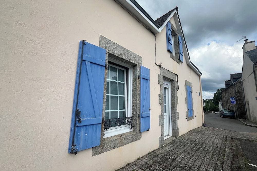 4 P. house in a charming Breton village 1