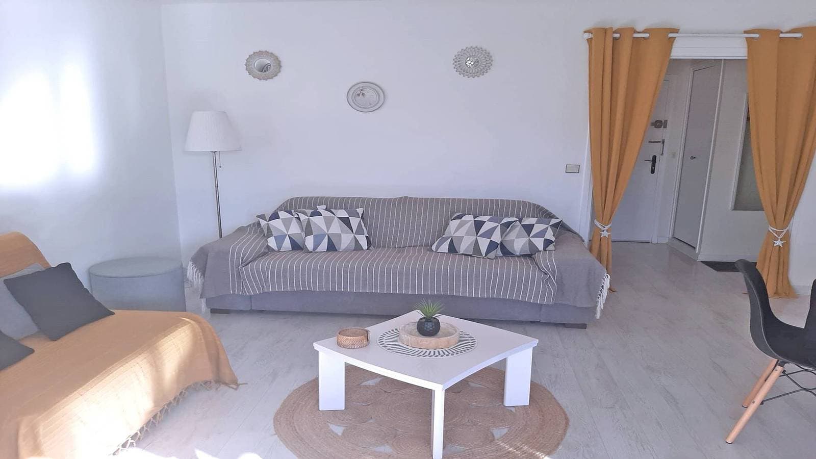 Foto 3 von 14: Apartment für 4 Personen – Klimaanlage – WiFi – Nahe Stadtzentrum und Strand – Sainte Maxime - 3*