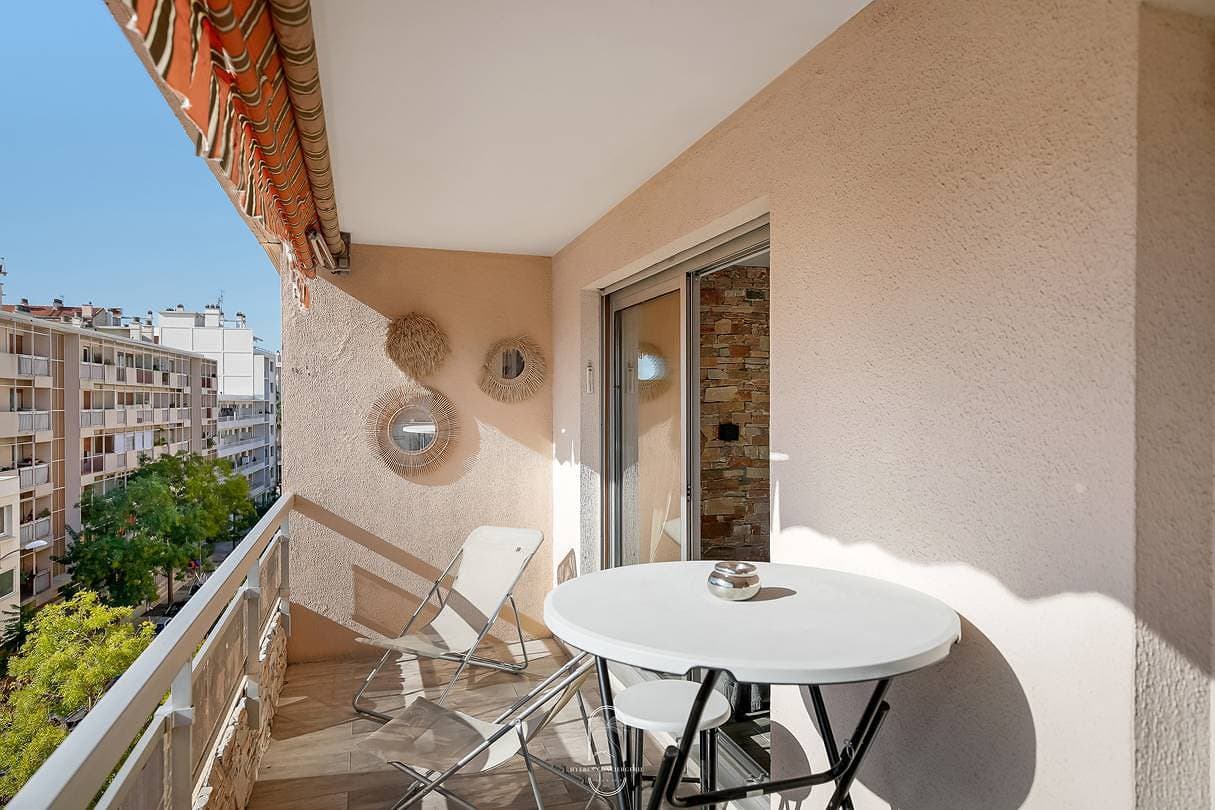 Foto 12 von 23: Ferienwohnung für 4 Personen mit Balkon/Terrasse