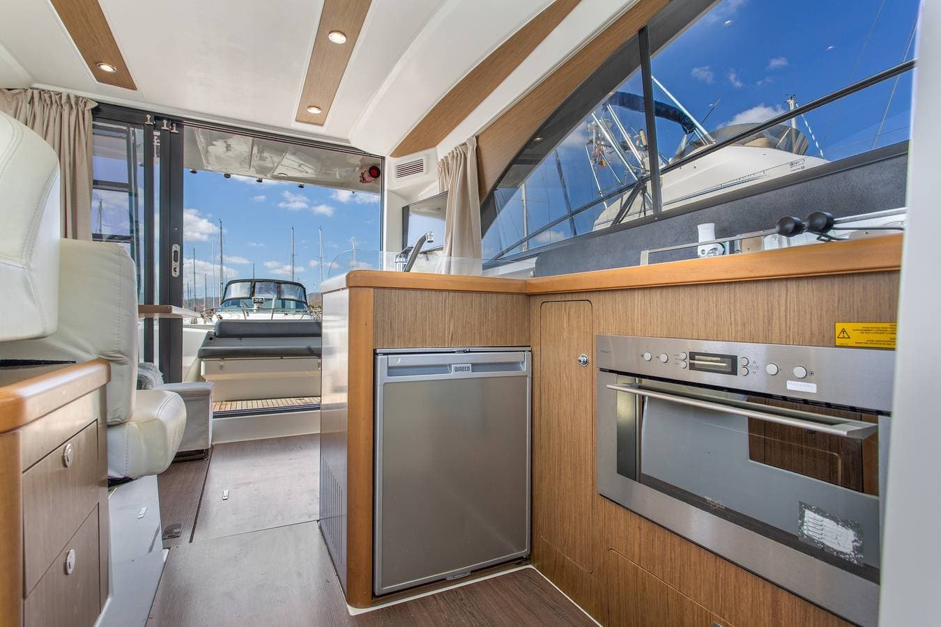 Foto 13 von 28: 'Charmante Yacht' mit Meerblick, WLAN und Klimaanlage