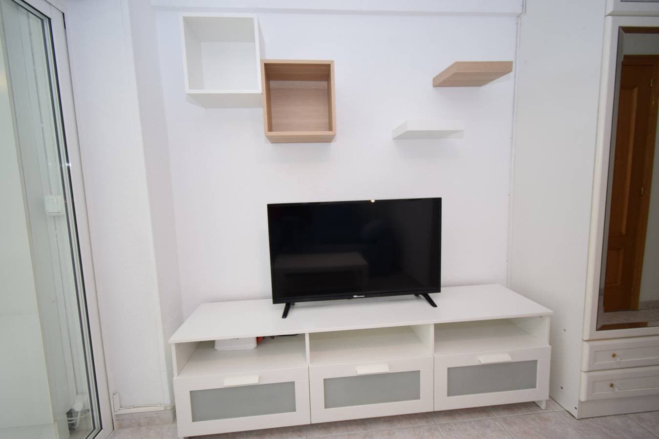 Foto 8 von 18: Caballos 8E (Estudio)
