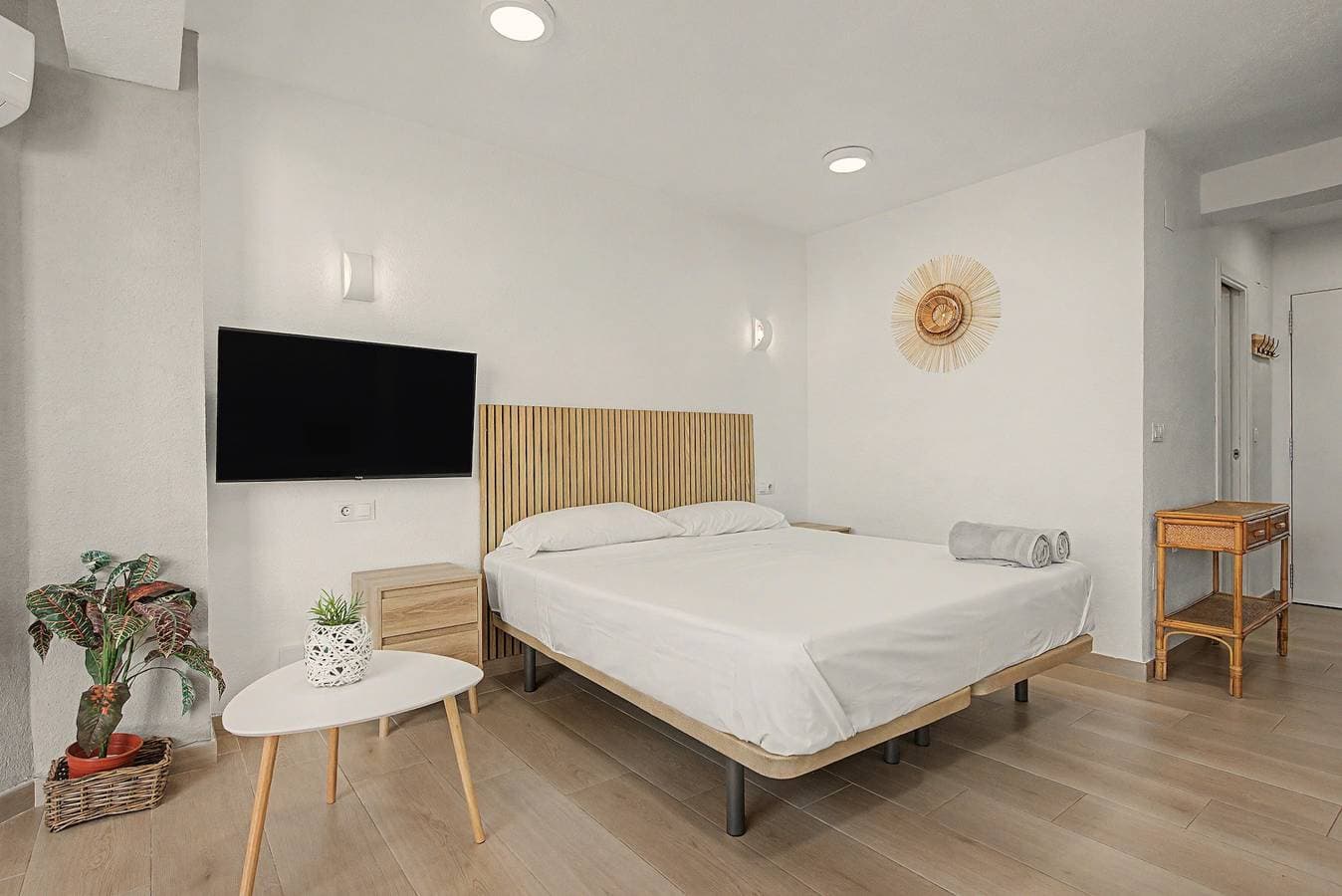 Foto 7 von 26: Studio-Apartment 'Sol Y Breeze' mit Meerblick, WLAN und Klimaanlage