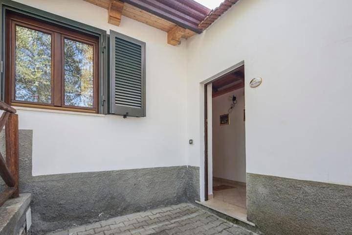 Foto 7 von 30: Two-Bedroom Apartment