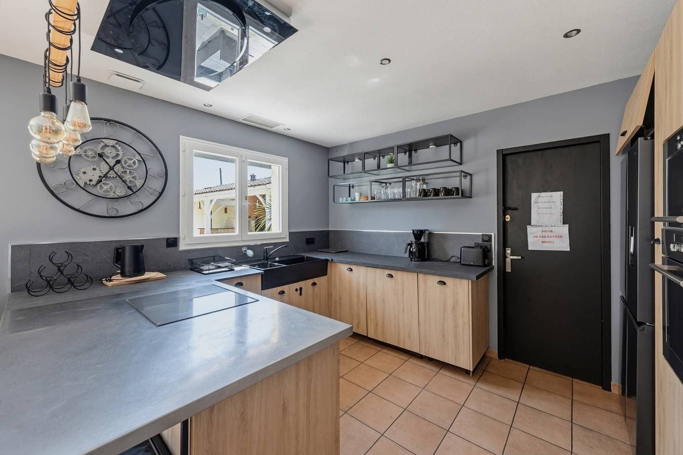 Foto 11 von 24: Ferienhaus für 10 Personen mit Pool