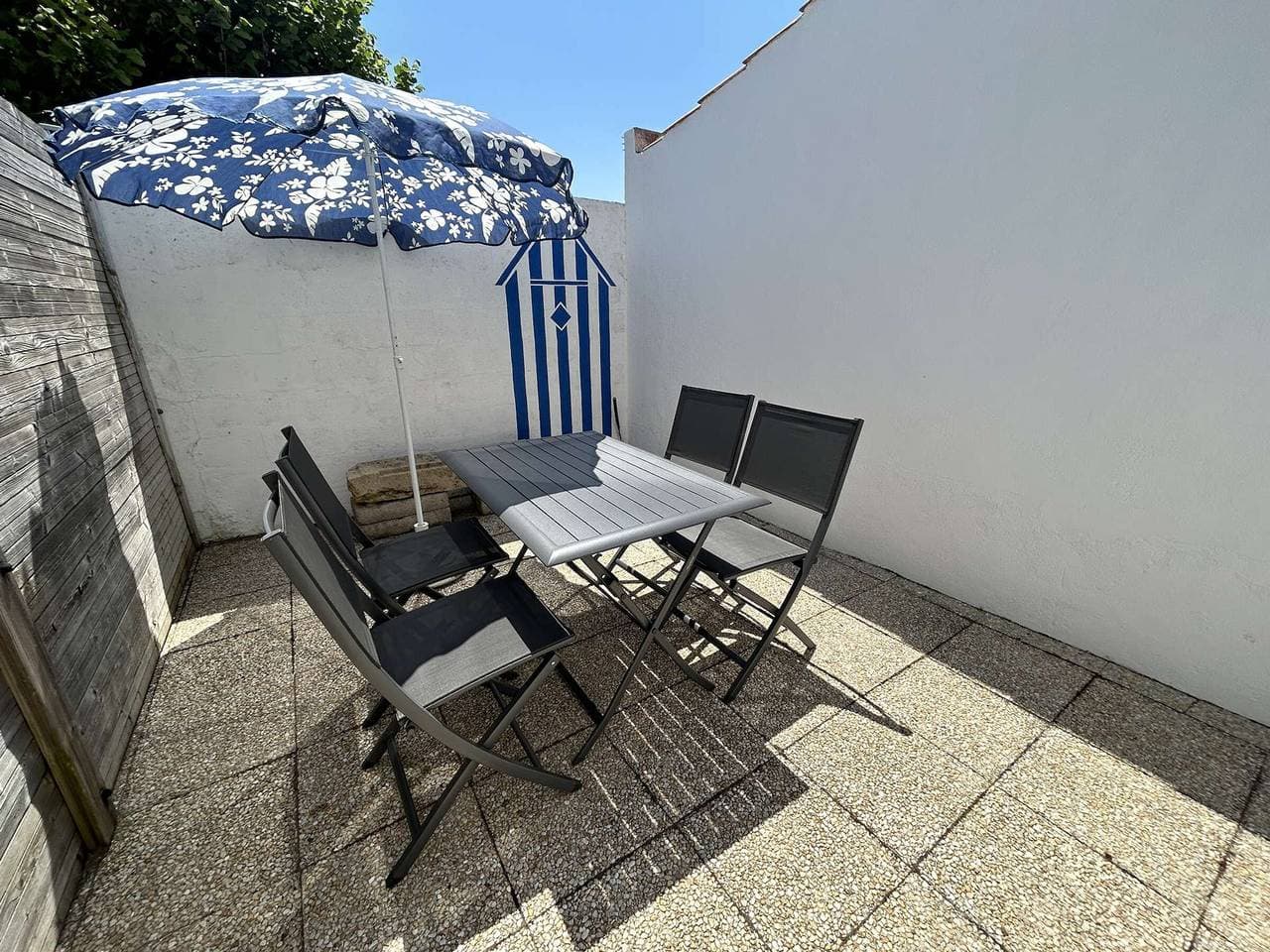 Foto 11 von 15: Gemütliches Ferienhaus mit Terrasse, 300m vom Strand und Zentrum