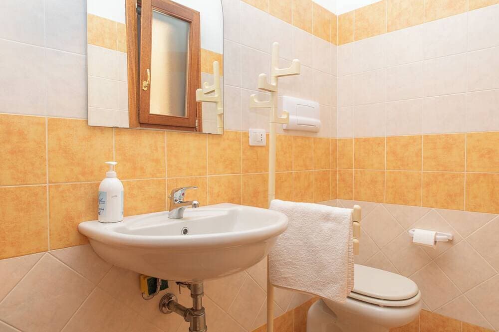 Foto 6 von 19: \"Villetta Olivastro\" with a large garden and in a quiet location