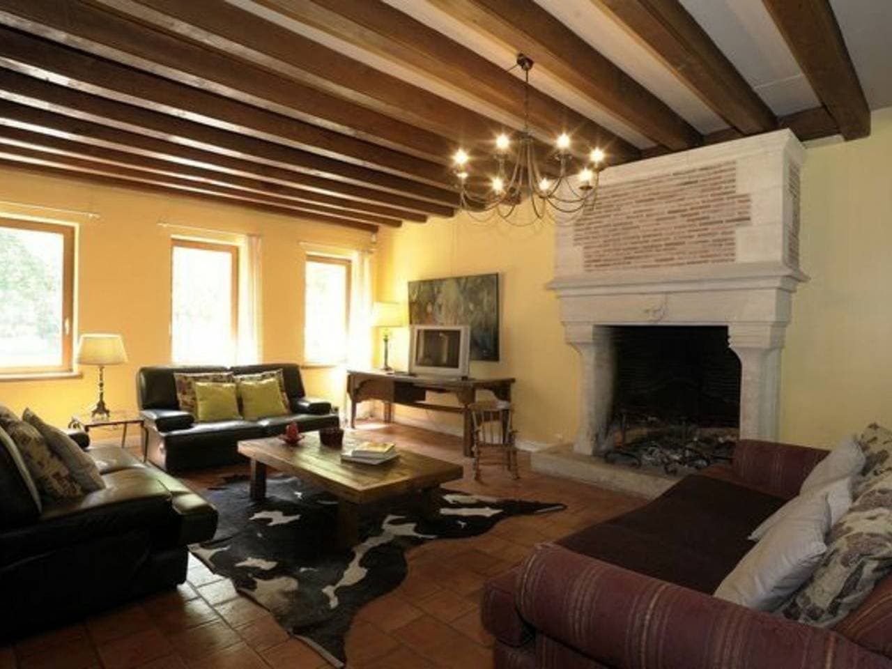 Foto 8 von 21: Rustikale Familienvilla in Sologne: Privatwald, 4 Schlafzimmer, ökologischer Charme