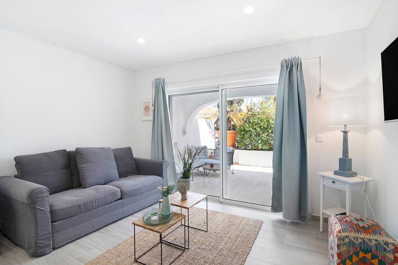 Foto 7 von 28: Ferienwohnung 'Acácia' mit privater Terrasse, WLAN und Klimaanlage