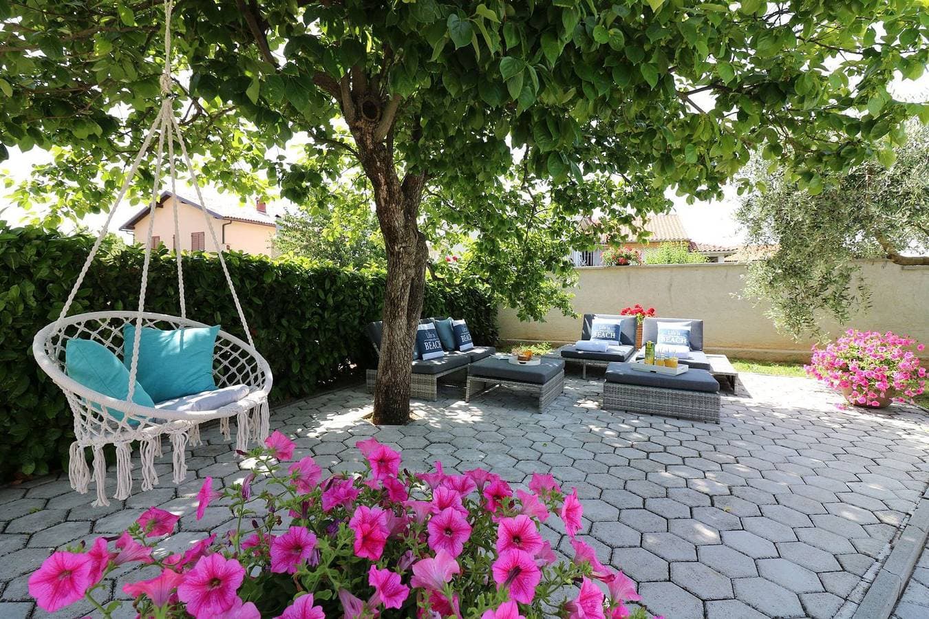 Foto 5 von 35: Besonderes Apartment mit Pool, Babybett, Garten, Grill, Kinderspielplatz, Parkplatz