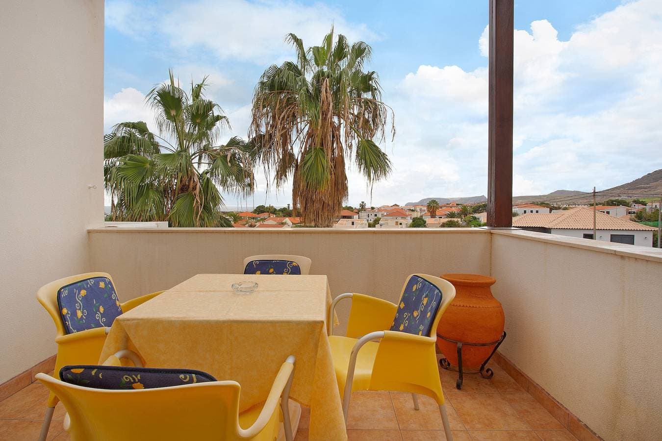 Foto 2 von 24: Ferienwohnung "A Quinta Porto Santo" mit Meerblick, Terrassen & WLAN