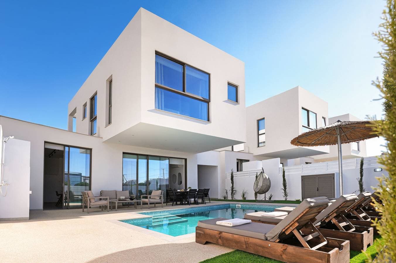 Villa 1