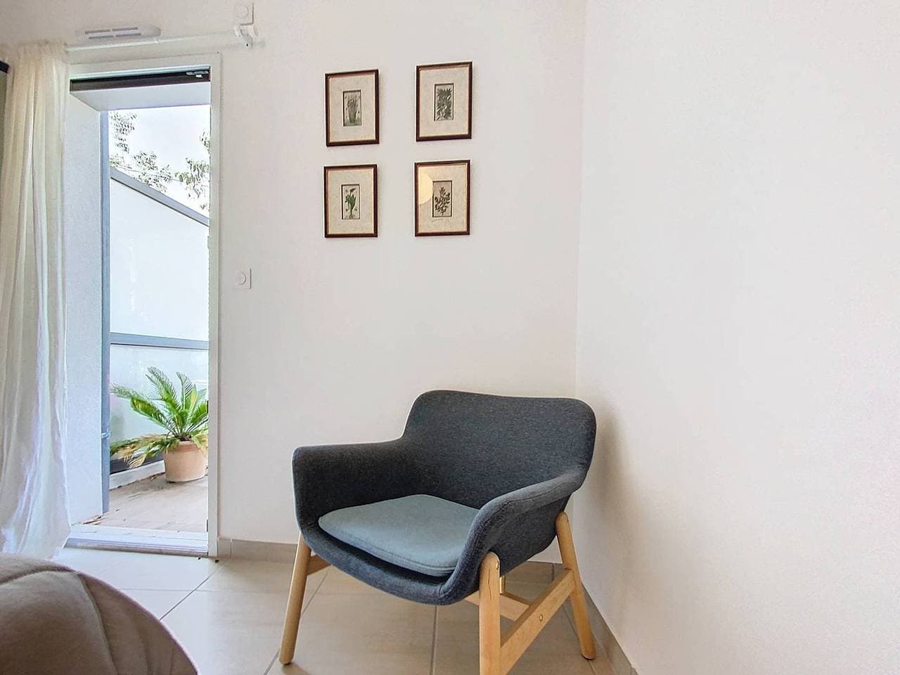 Foto 12 von 26: Luxus-Apartment, 2 Schlafzimmer, Terrasse, Pool, Parkplatz, 150m vom Strand - Saint-Cyr-sur-Mer