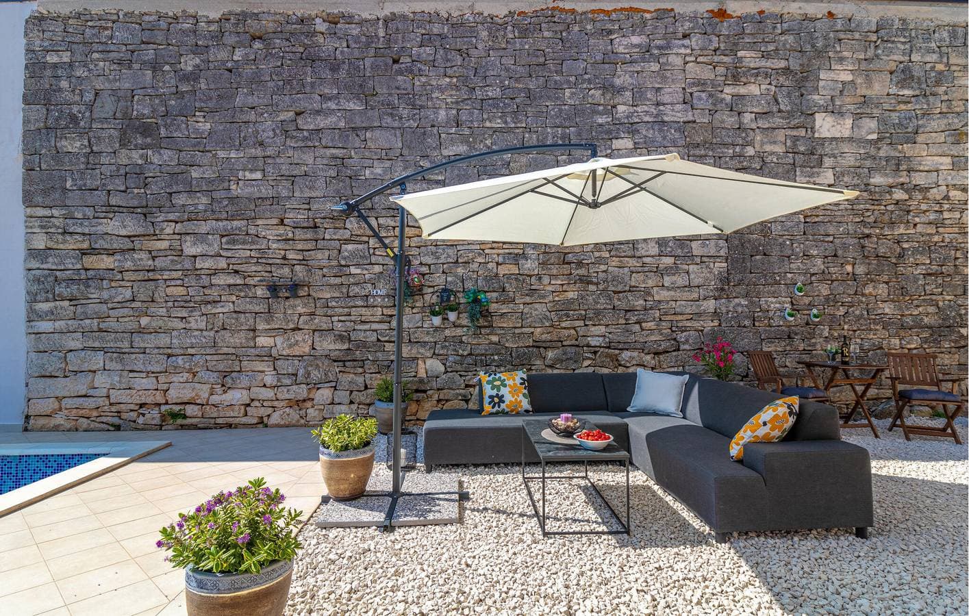 Foto 13 von 35: Gemütliche 2-Zimmer-Wohnung mit Terrasse, WLAN und Parkplatz, 1 km von Restaurants entfernt