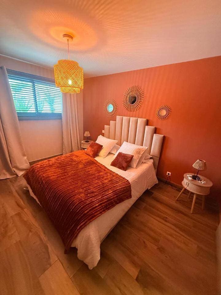 Foto 11 von 51: Double Room with Private Bathroom