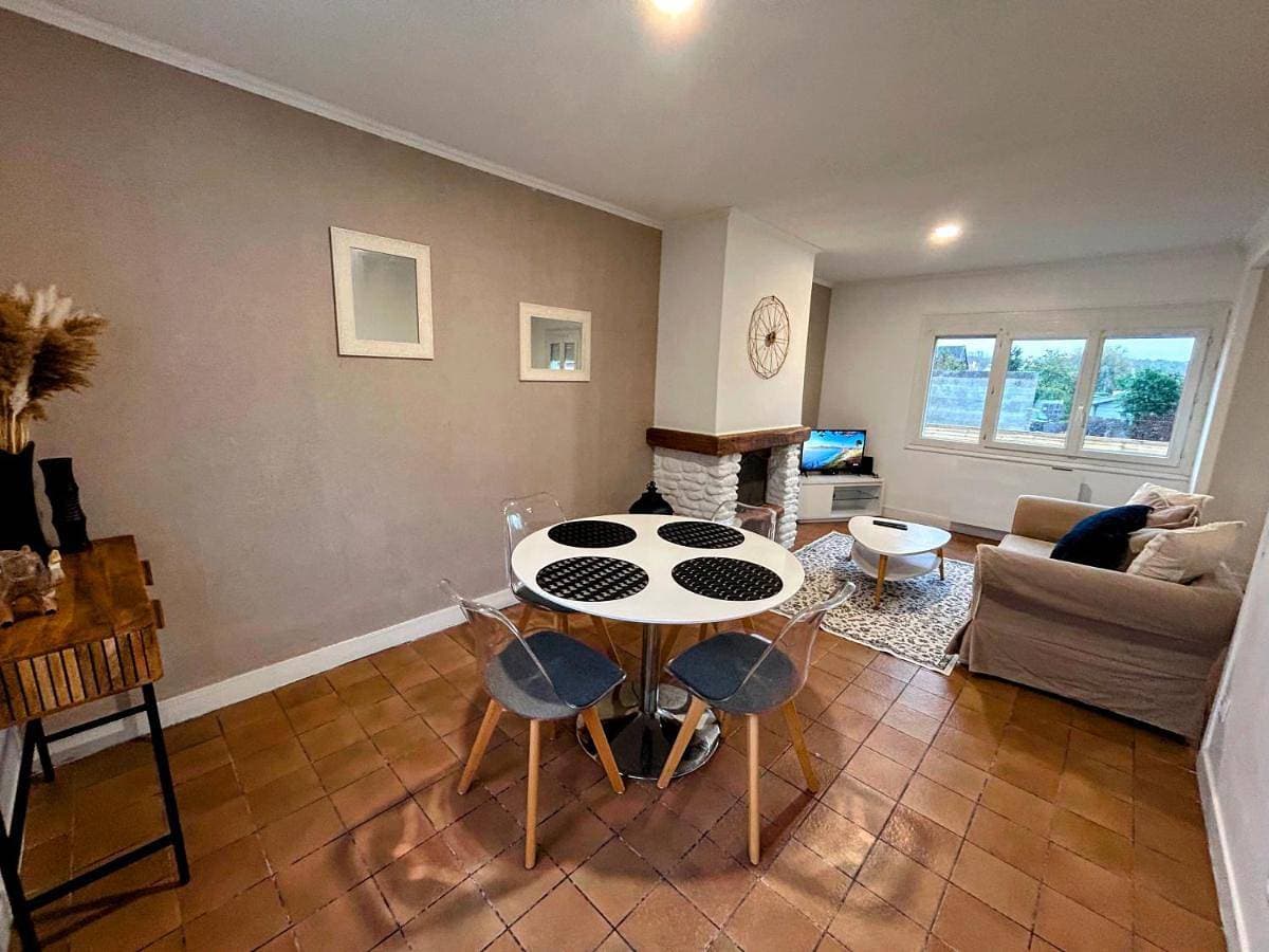 Foto 4 von 27: Two-Bedroom House