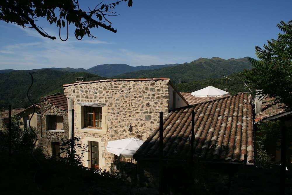 Foto 10 von 30: La Forge, großes, ruhiges, naturnahes, historisches Steinhaus mit Dachterrasse.