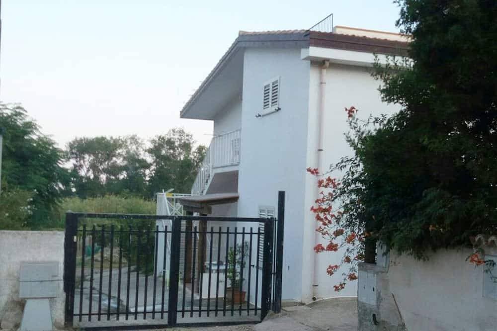 Foto 10 von 30: Villa Loddo 4 frontemare