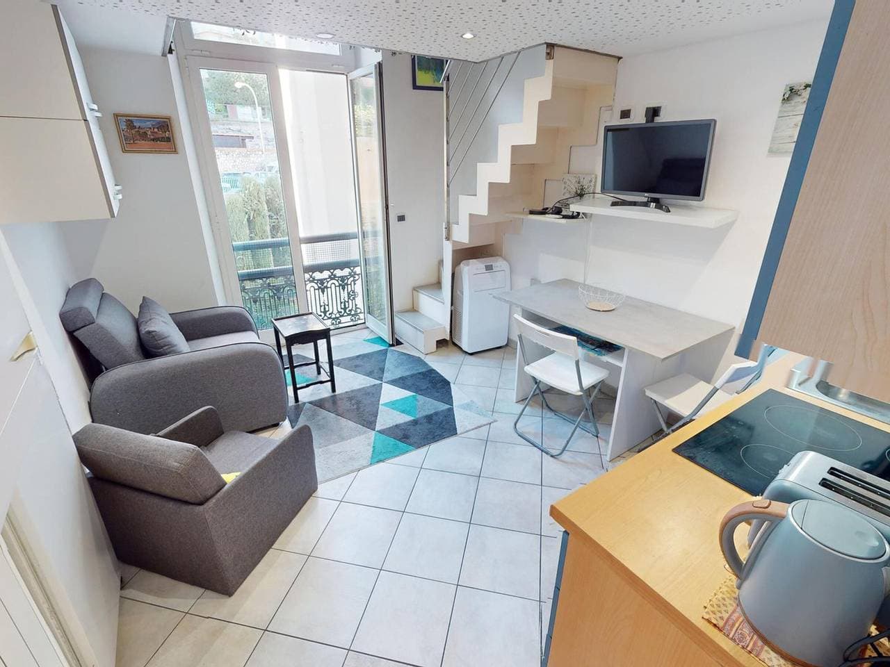 Foto 9 von 20: Angenehmes Studio mit Mezzanine nahe Stränden und Zentrum