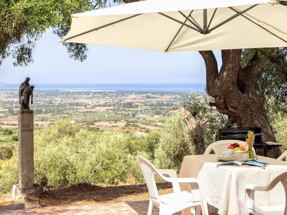 Holiday Home Il Belvedere di Maria Luisa by Interhome 1