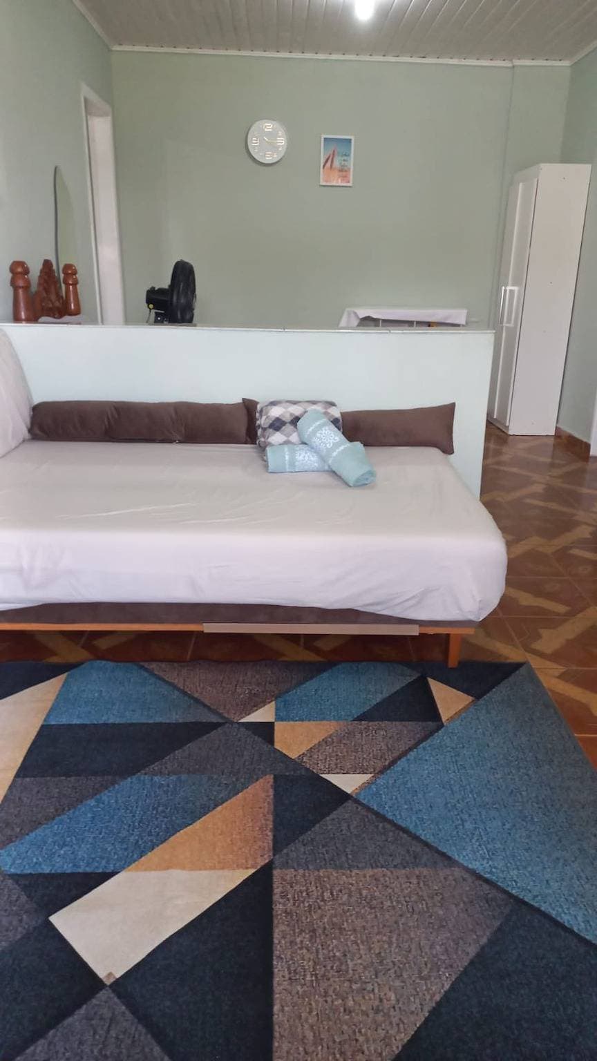 Foto 6 von 41: Luxuriöses, geräumiges Haus für bis zu 09 Personen in der Guaritá-Straße
