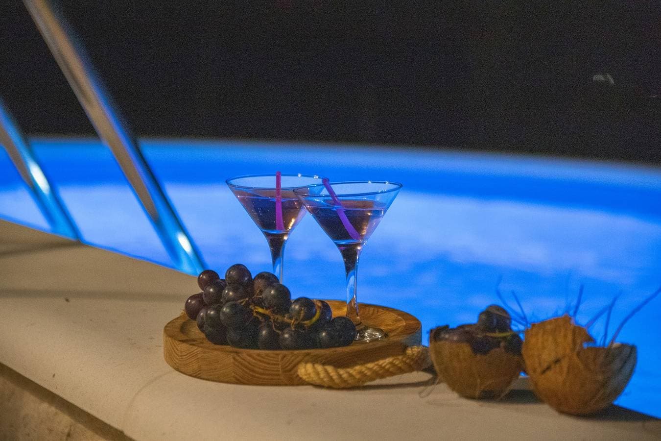 Foto 7 von 29: Ferienhaus mit zwei Schlafzimmern und Pool