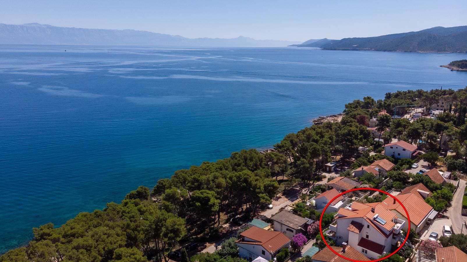 Foto 3 von 32: 1-Zimmer-Ferienwohnung mit Terrasse und Meerblick Jelsa, Hvar A-4017-a