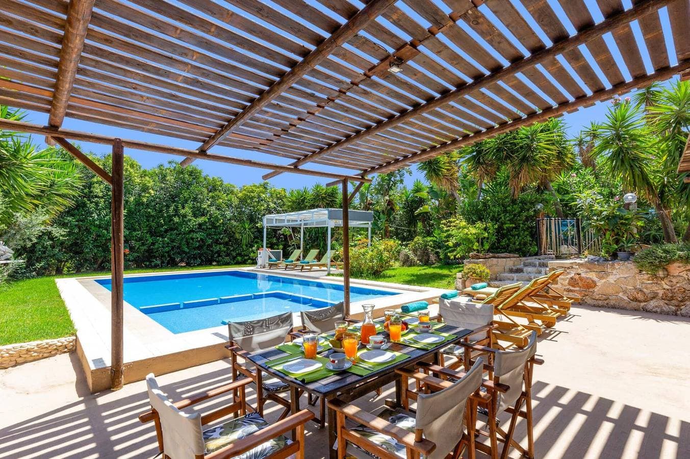 Foto 3 von 31: Villa für 6 Personen mit Garten