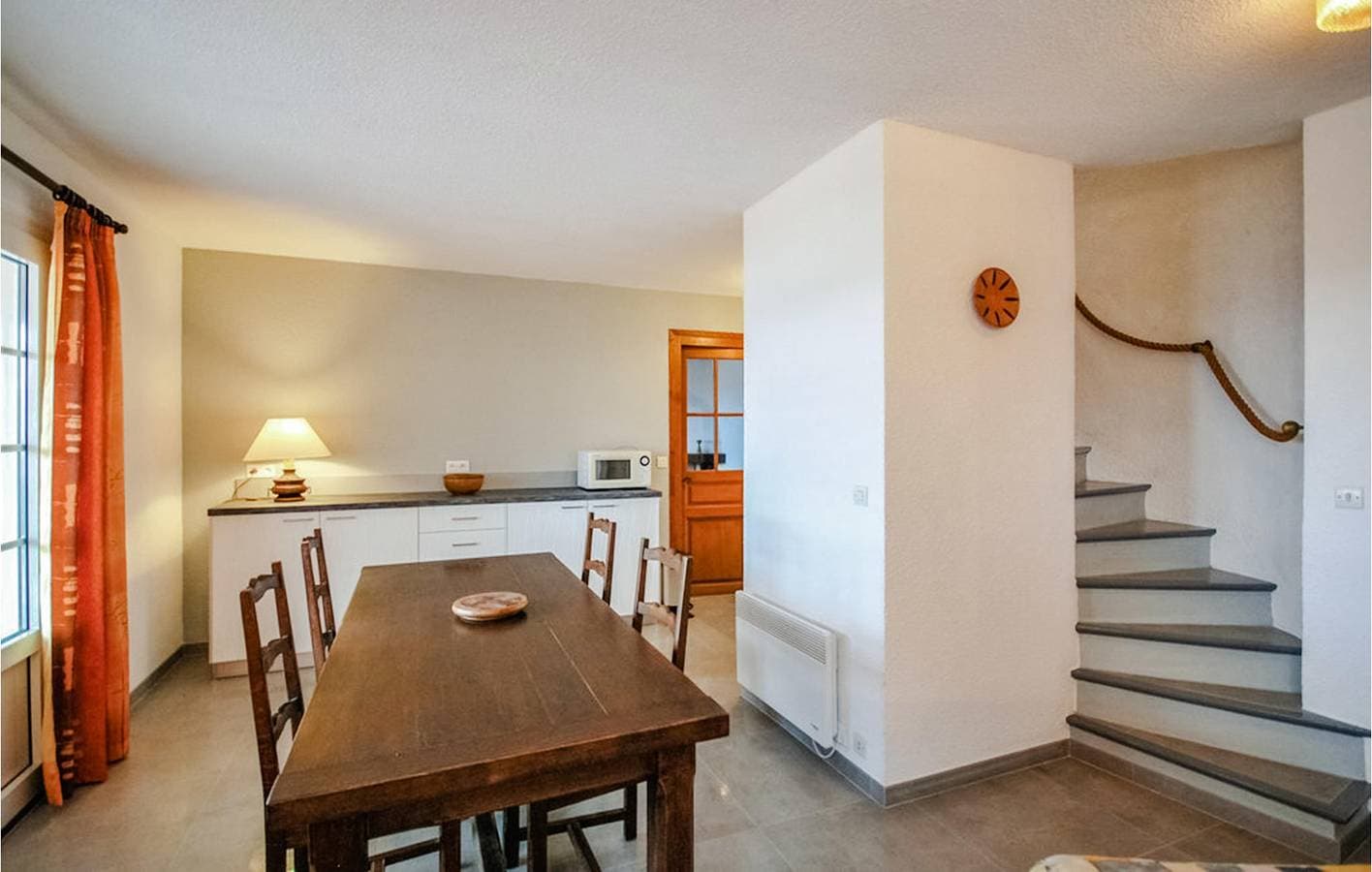 Foto 5 von 21: Gemütliches Apartment mit Terrasse und Parkplatz in der Nähe von Plage dAnthéor