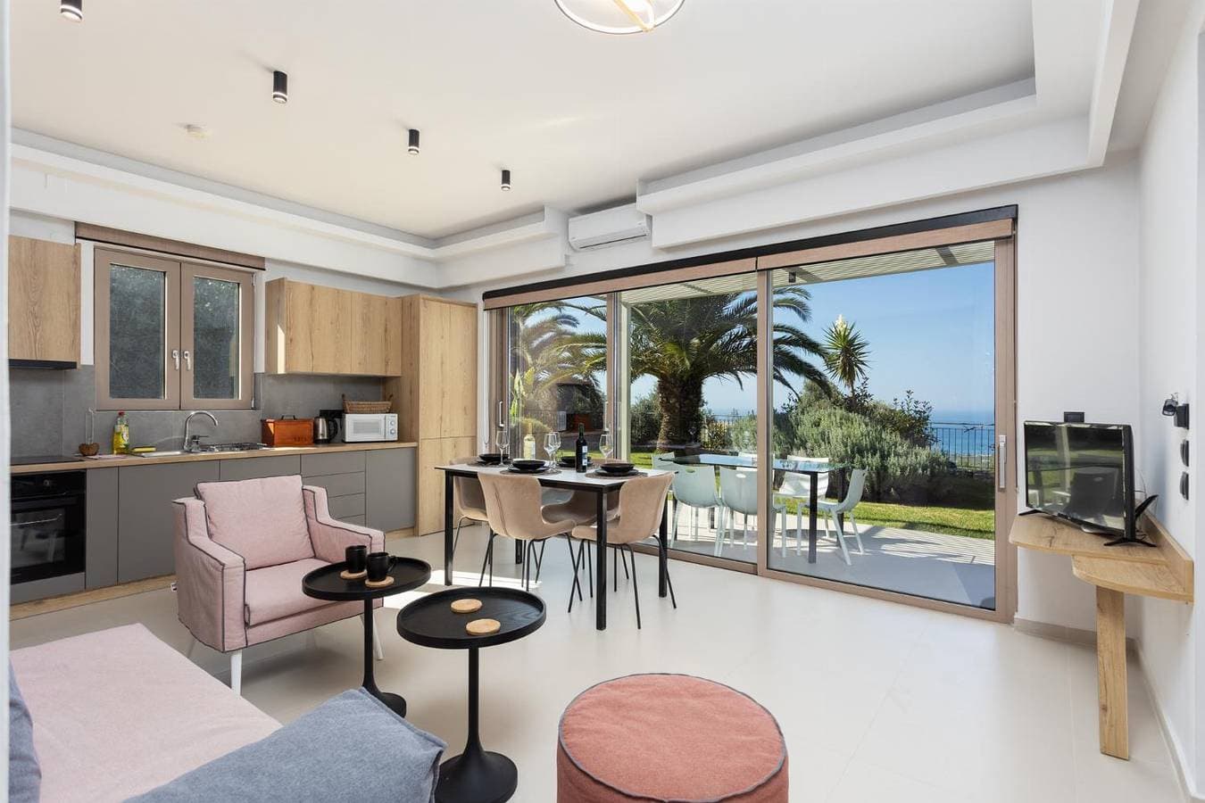 Foto 13 von 30: Villa für 4 Personen mit Terrasse