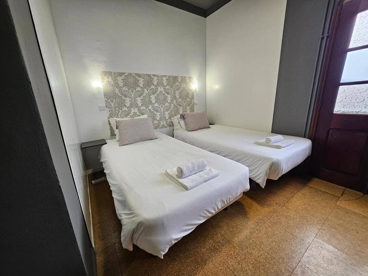 Foto 5 von 37: Economy Double Room