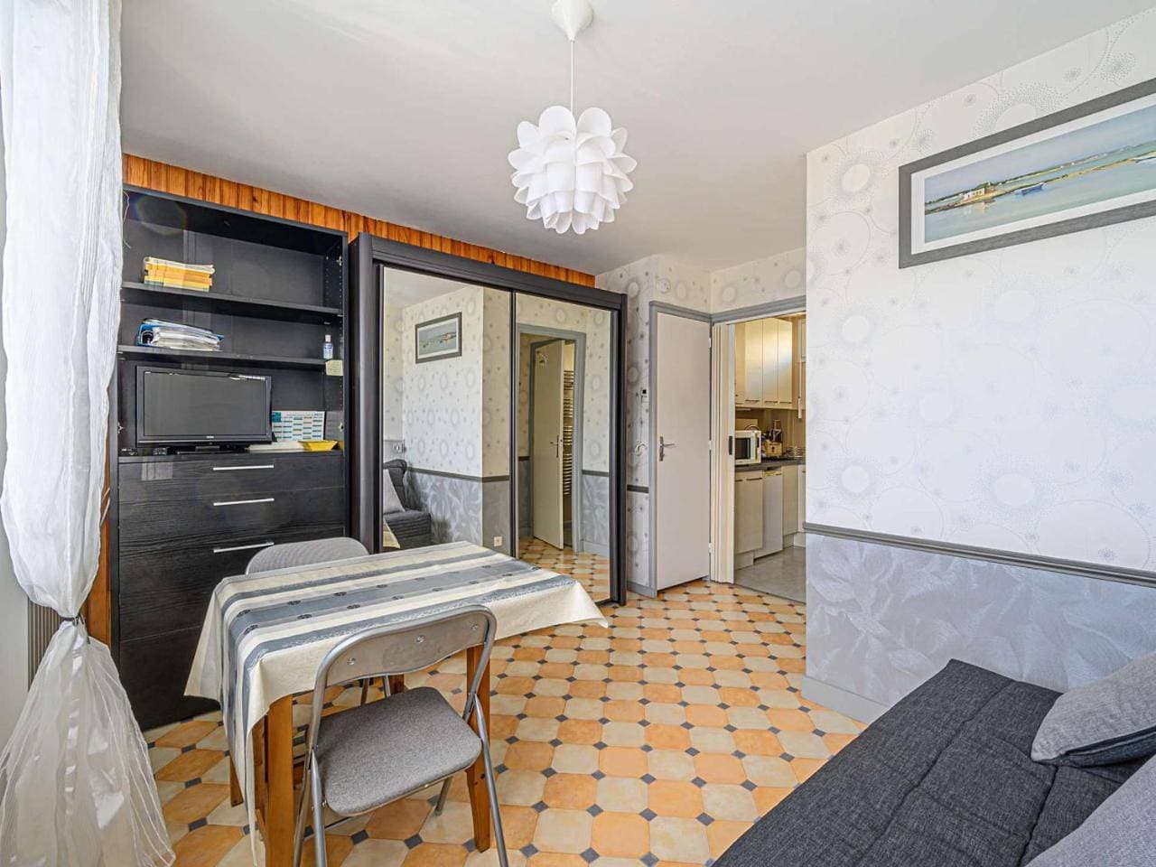 Foto 10 von 13: Studio Charmant avec Vue sur Port - Proche Commerces et Plages, Étel, Morbihan - Fr-1-479-127