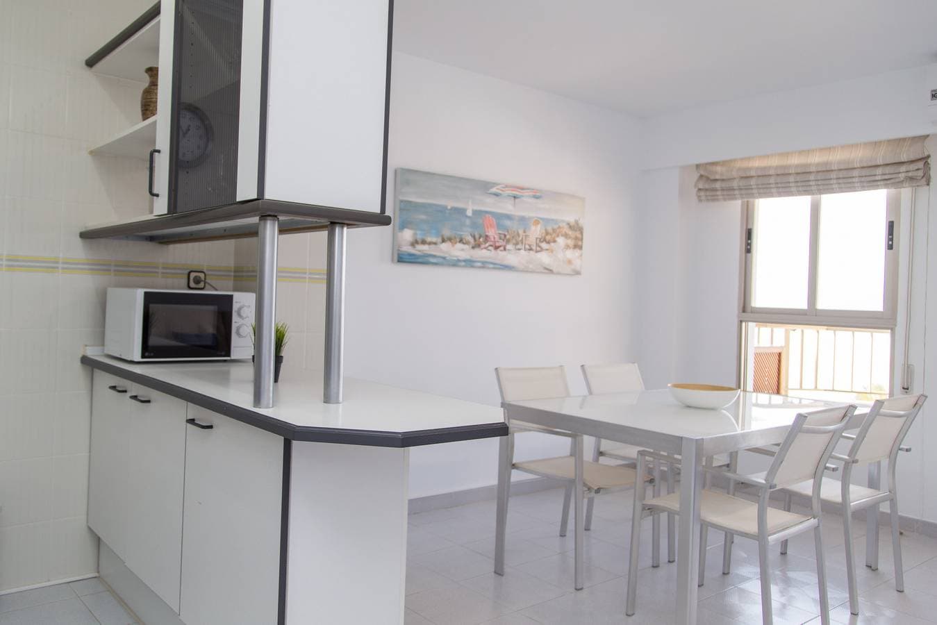 Foto 9 von 53: Ferienwohnung für 4 Personen mit Pool
